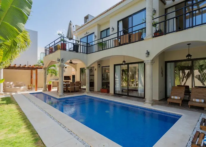 Stunning For 10-cabana-private Pool-parking