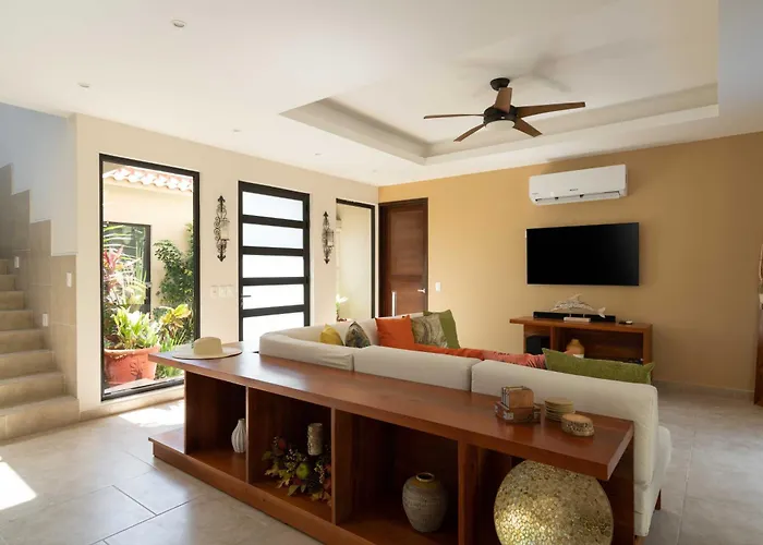 Stunning For 10-cabana-private Pool-parking