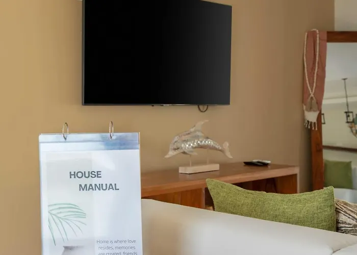 Ferienhaus Stunning For 10-cabana-private Pool-parking *