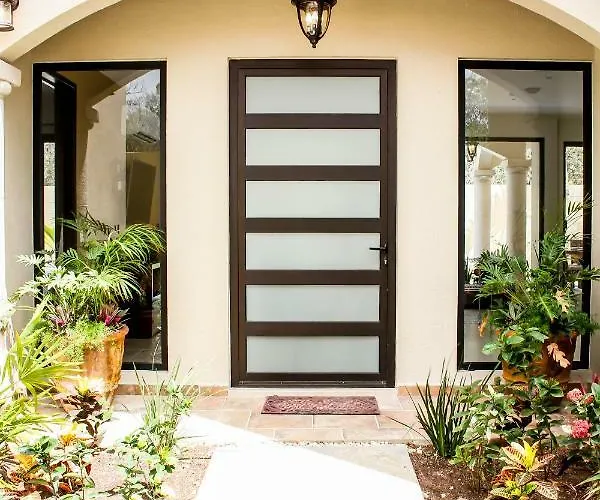 Stunning For 10-cabana-private Pool-parking
