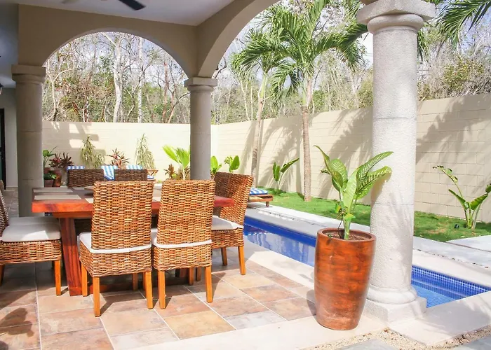 Stunning For 10-cabana-private Pool-parking Ferienhaus